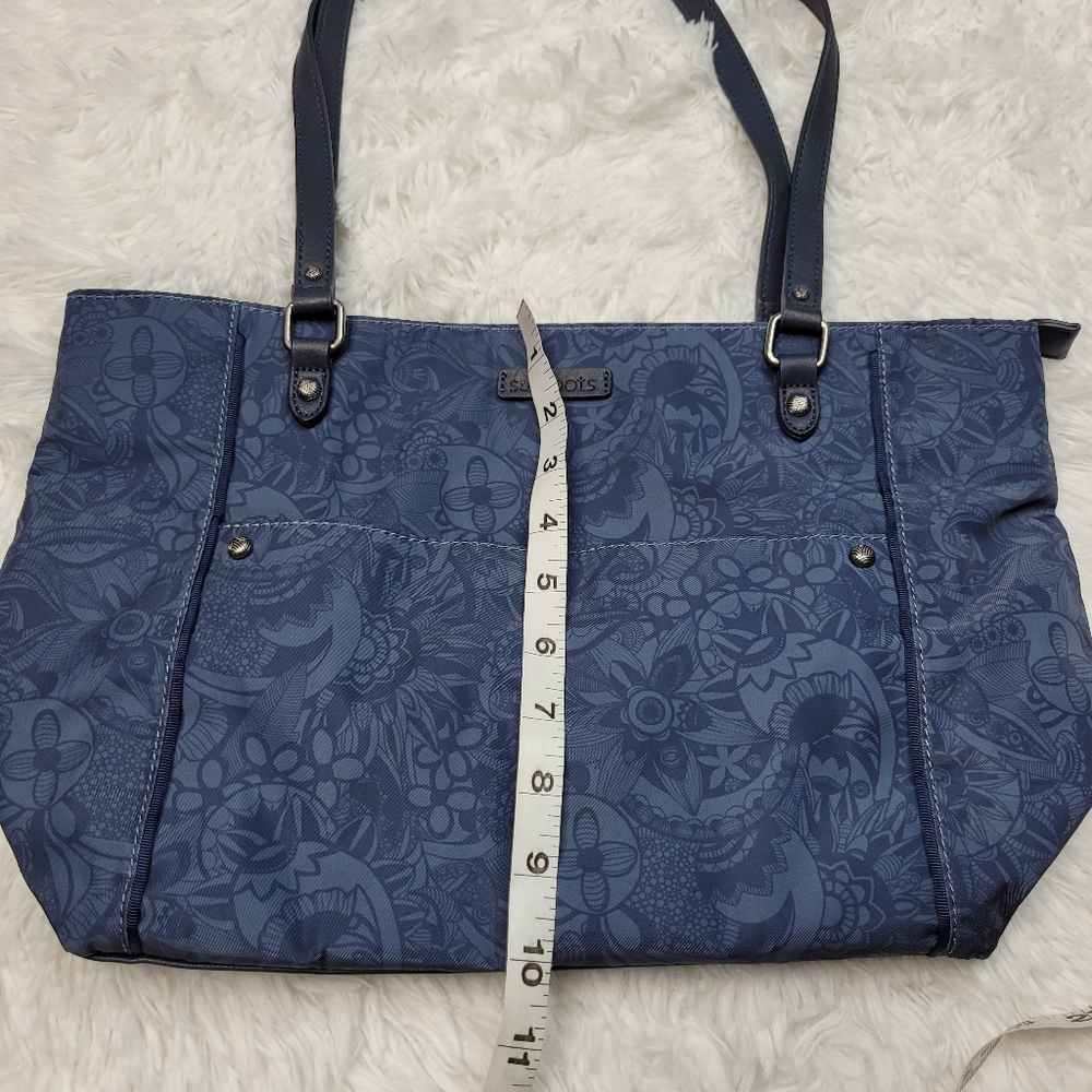 Sakroots shoulder bag. - Picture 6 of 6